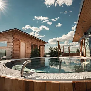 valo-hotel-helsinki.tophotelshelsinki.com/