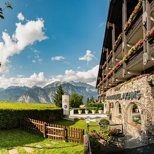 https://mondi-holiday-alpinhotel-schlosslhof-innsbruck.innsbruckaustriahotels.com